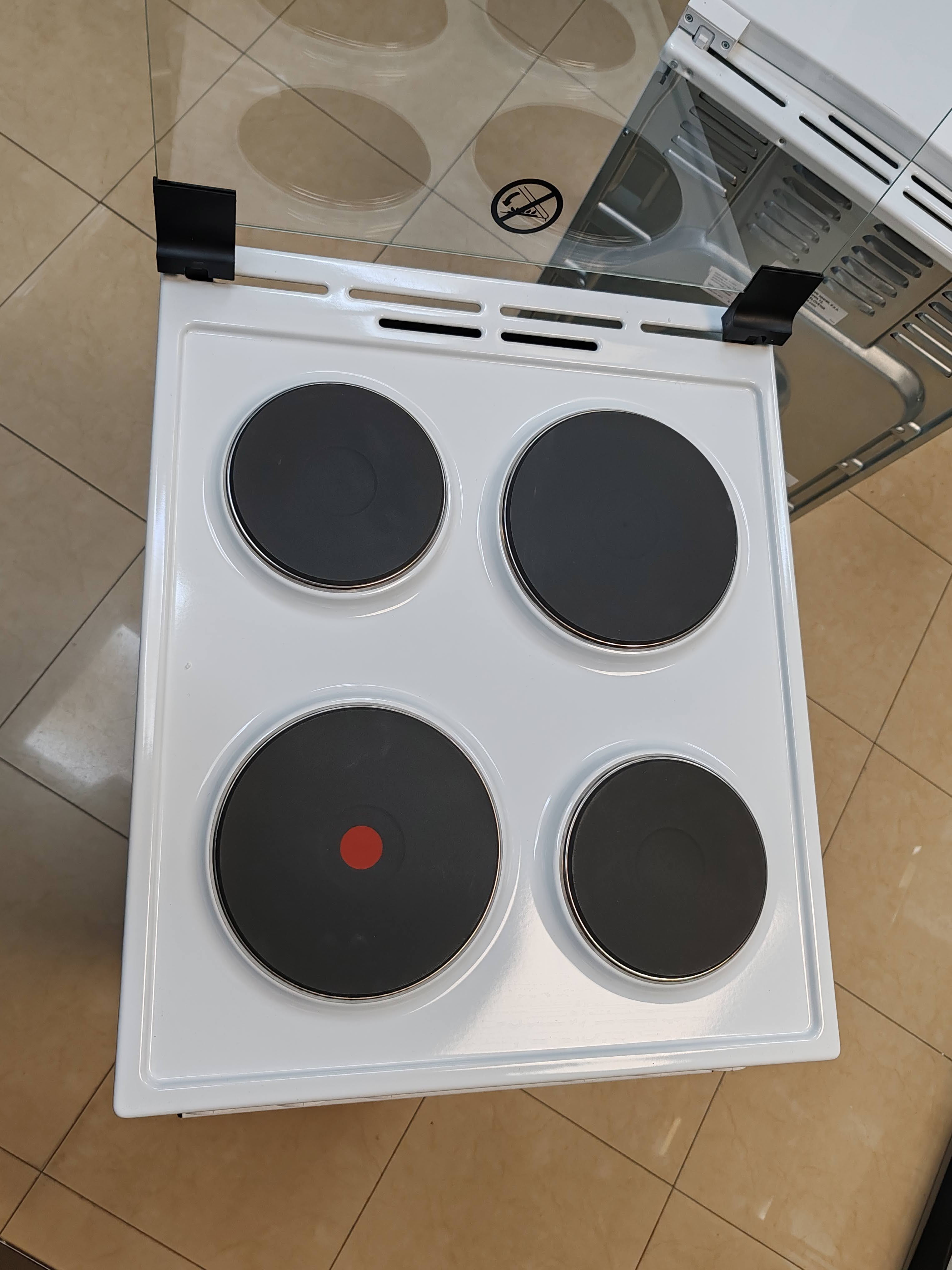 Elektricni Sporet Gorenje GE5A21WH , 50 cm.