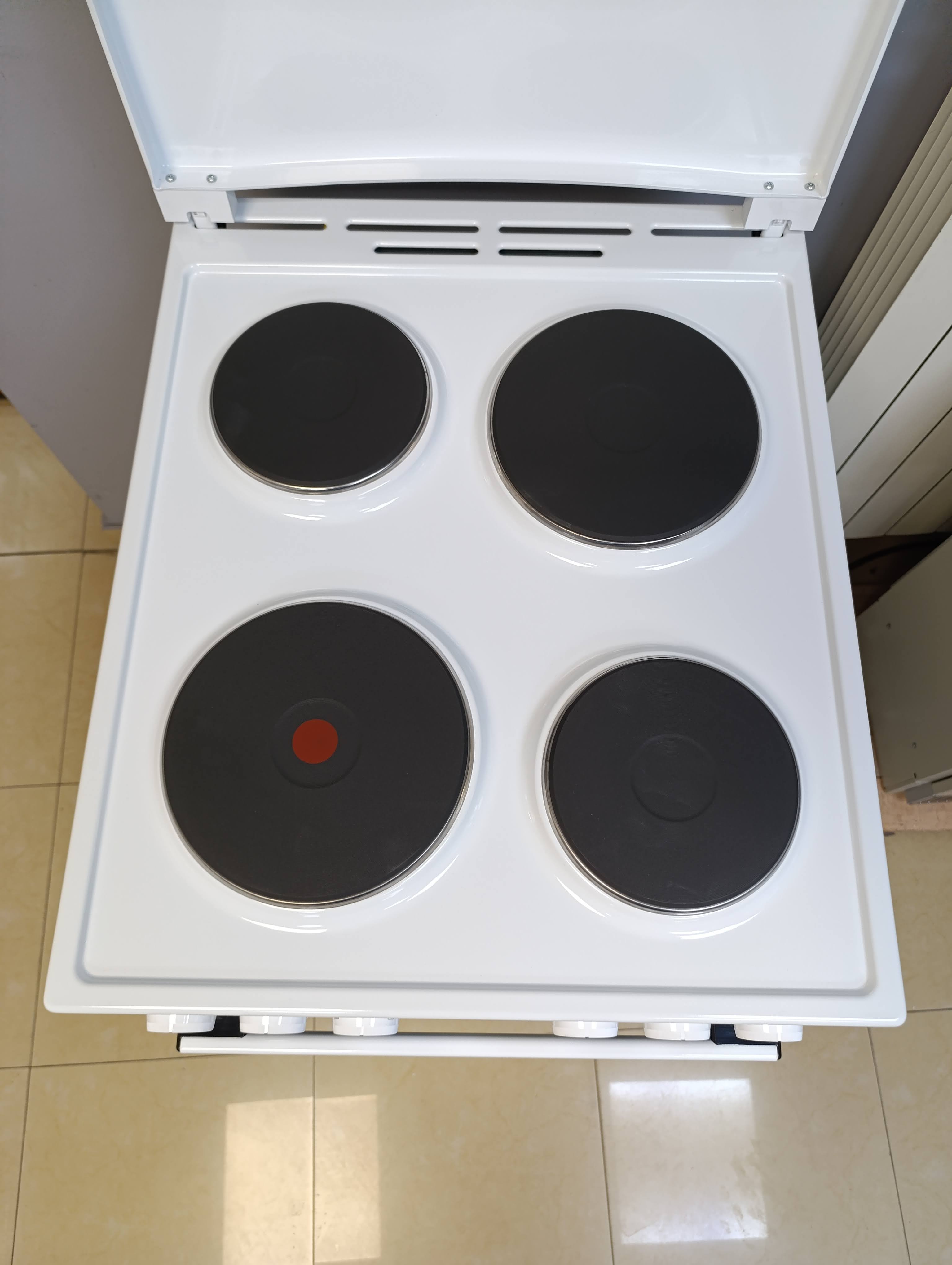 Elektricni Sporet Gorenje GE5A23WH , 50 cm.