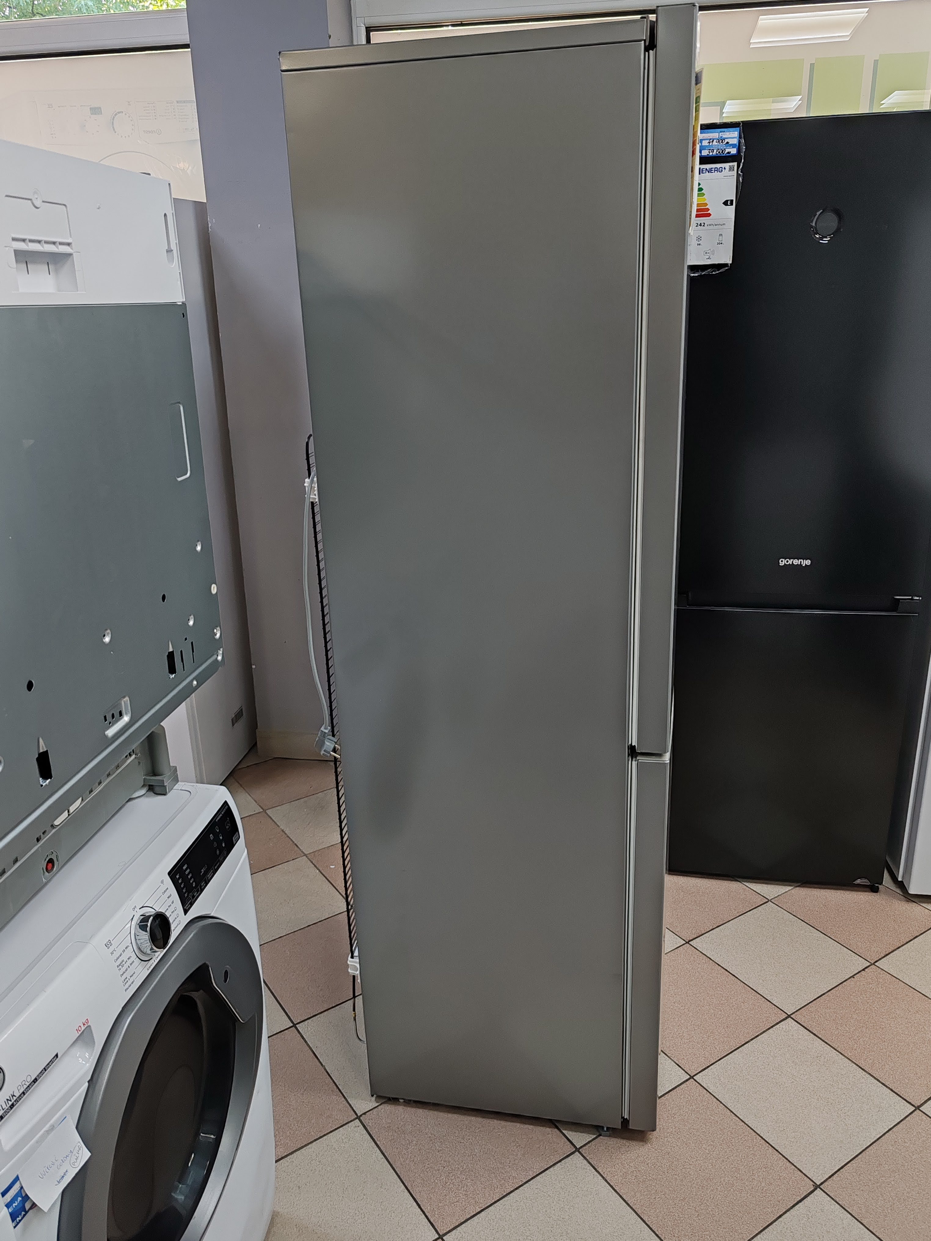 Frižider Beko RCSA330K40SN , 185 cm