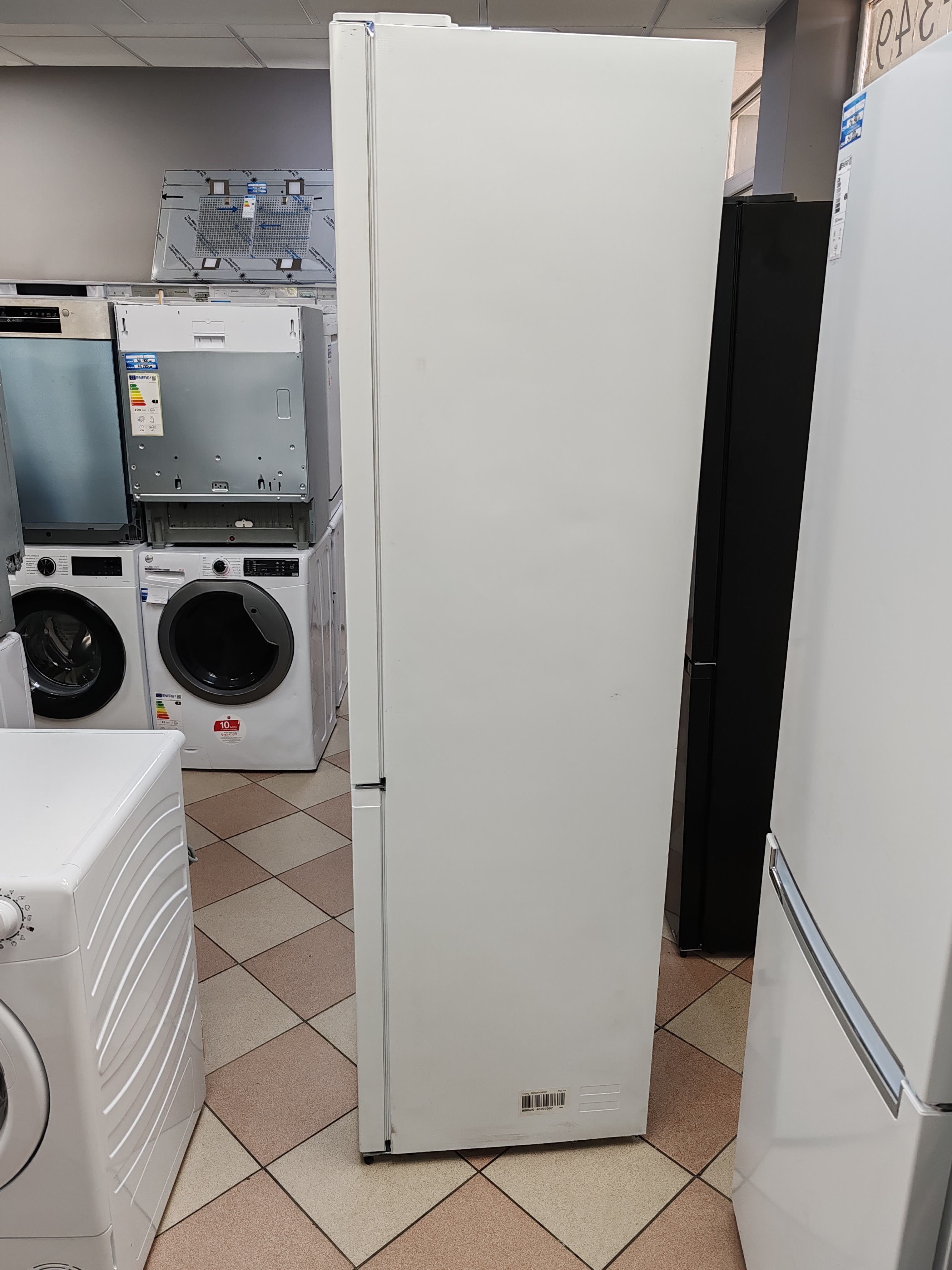 Frižider Gorenje NRK 6202 EW4, 200cm.