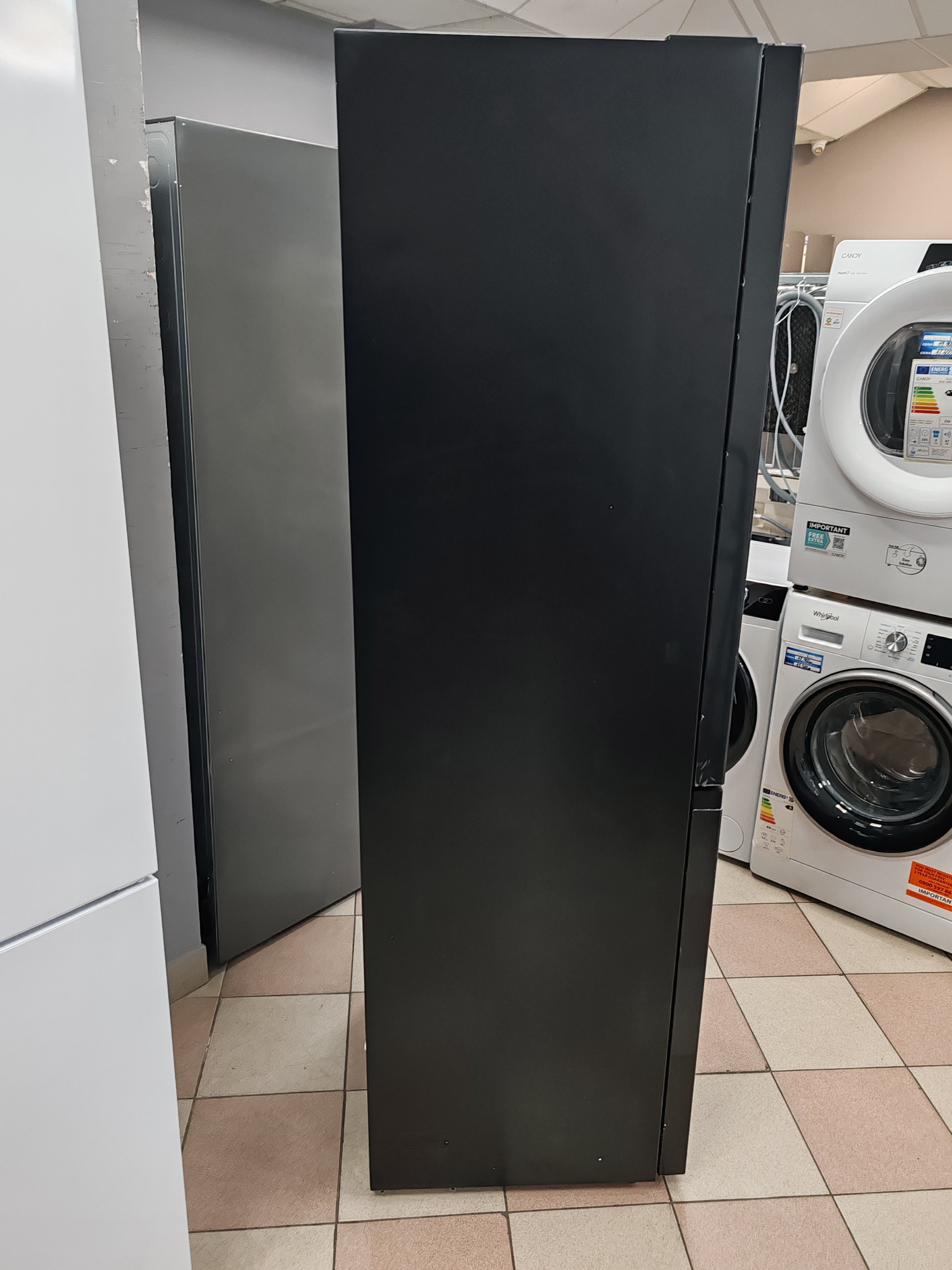 Frižider Gorenje NRK619EABXL4 , 185cm.