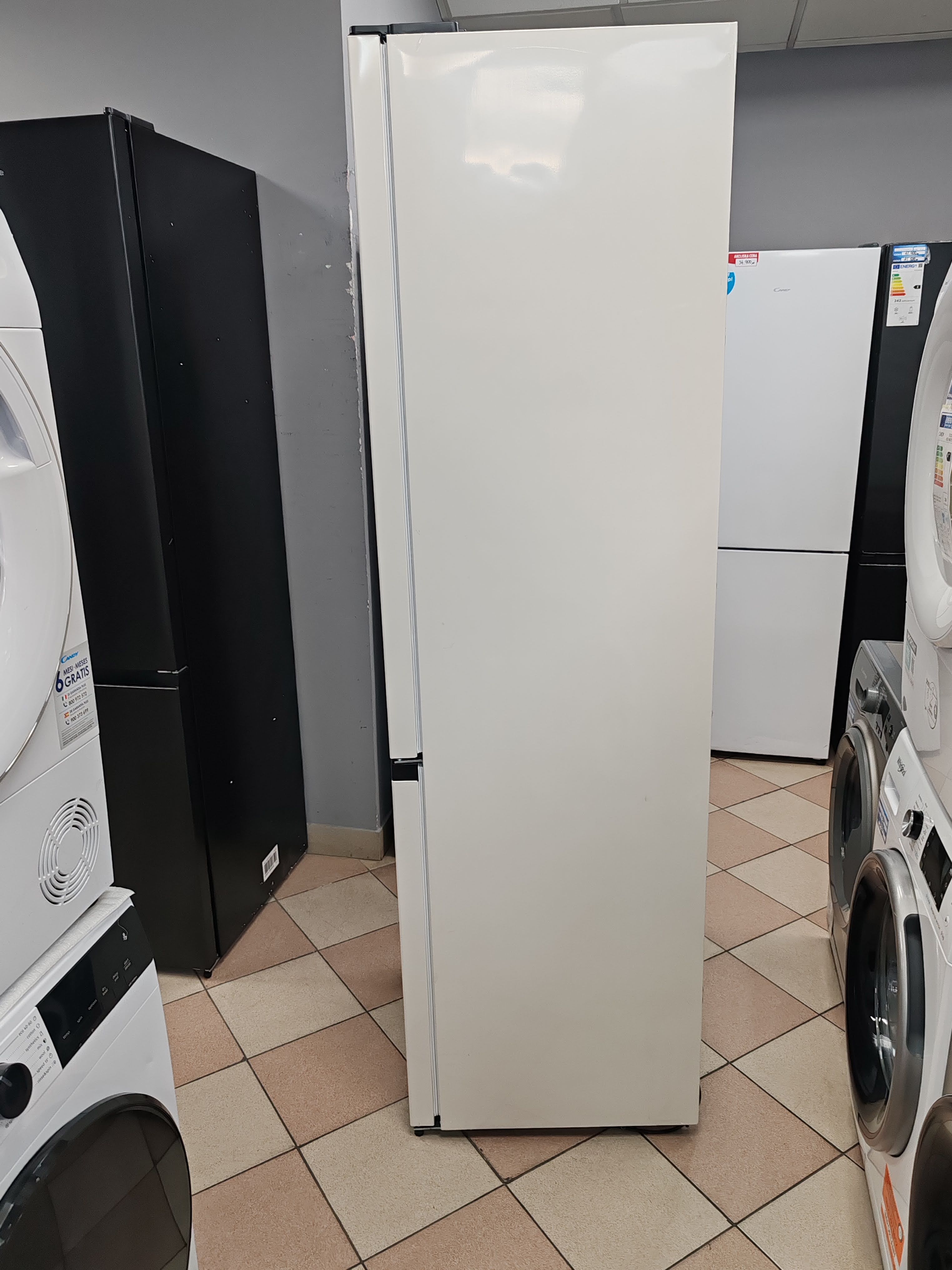 Frižider Gorenje NRK6202AC4, 200cm.