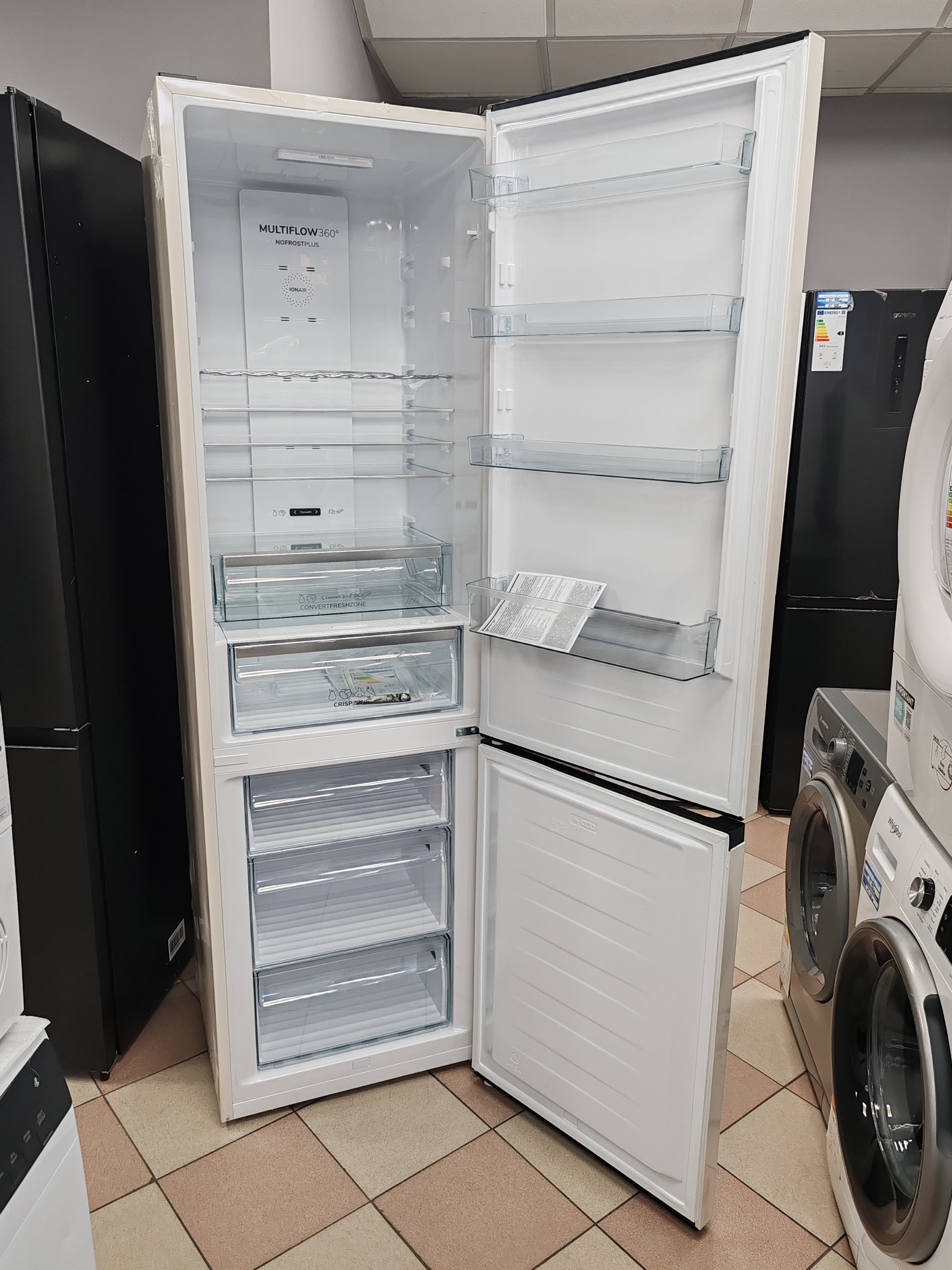 Frižider Gorenje NRK6202AC4, 200cm.