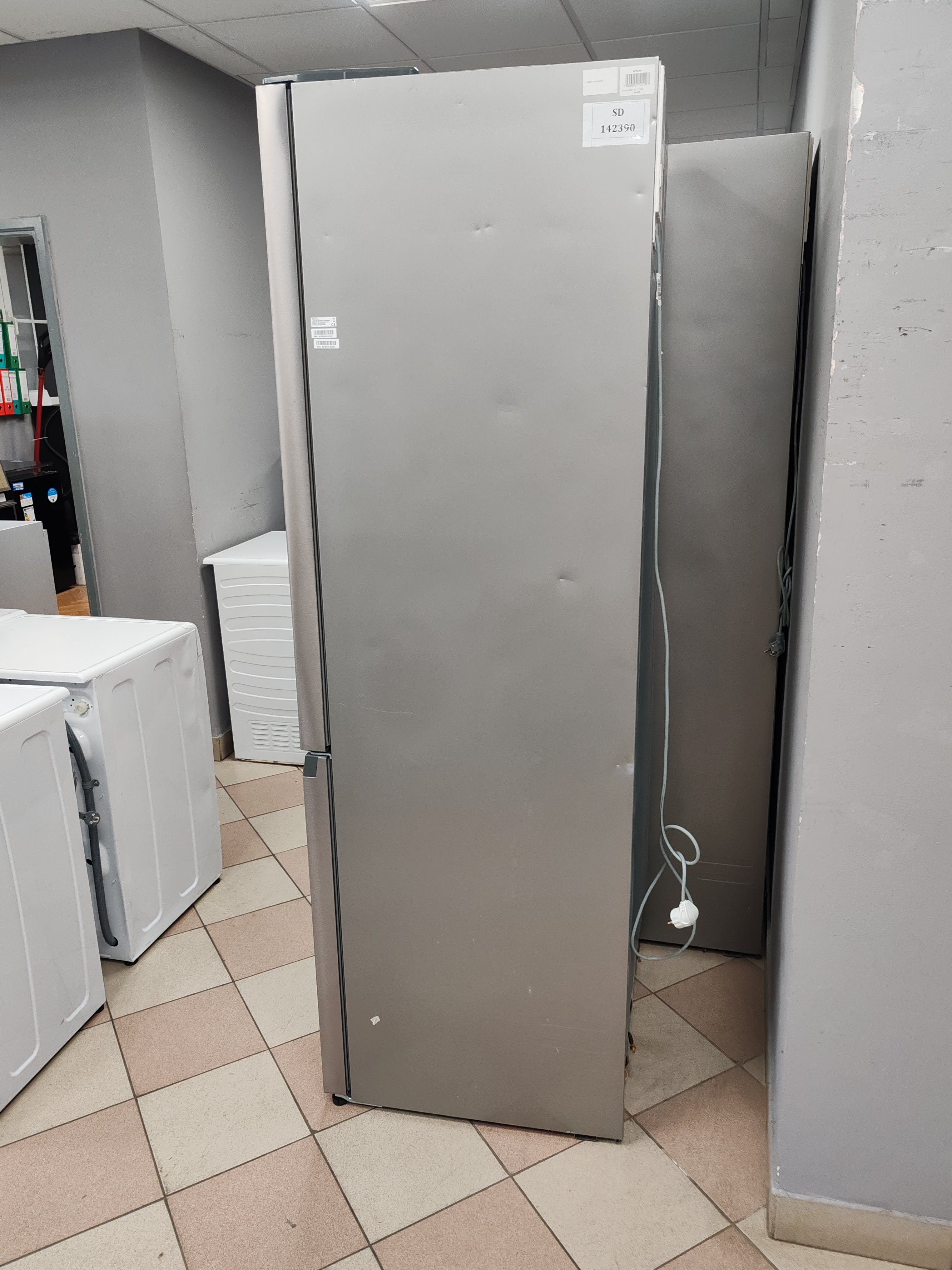 Frižider Haier HDW1620DNPK , 200 cm, No Frost