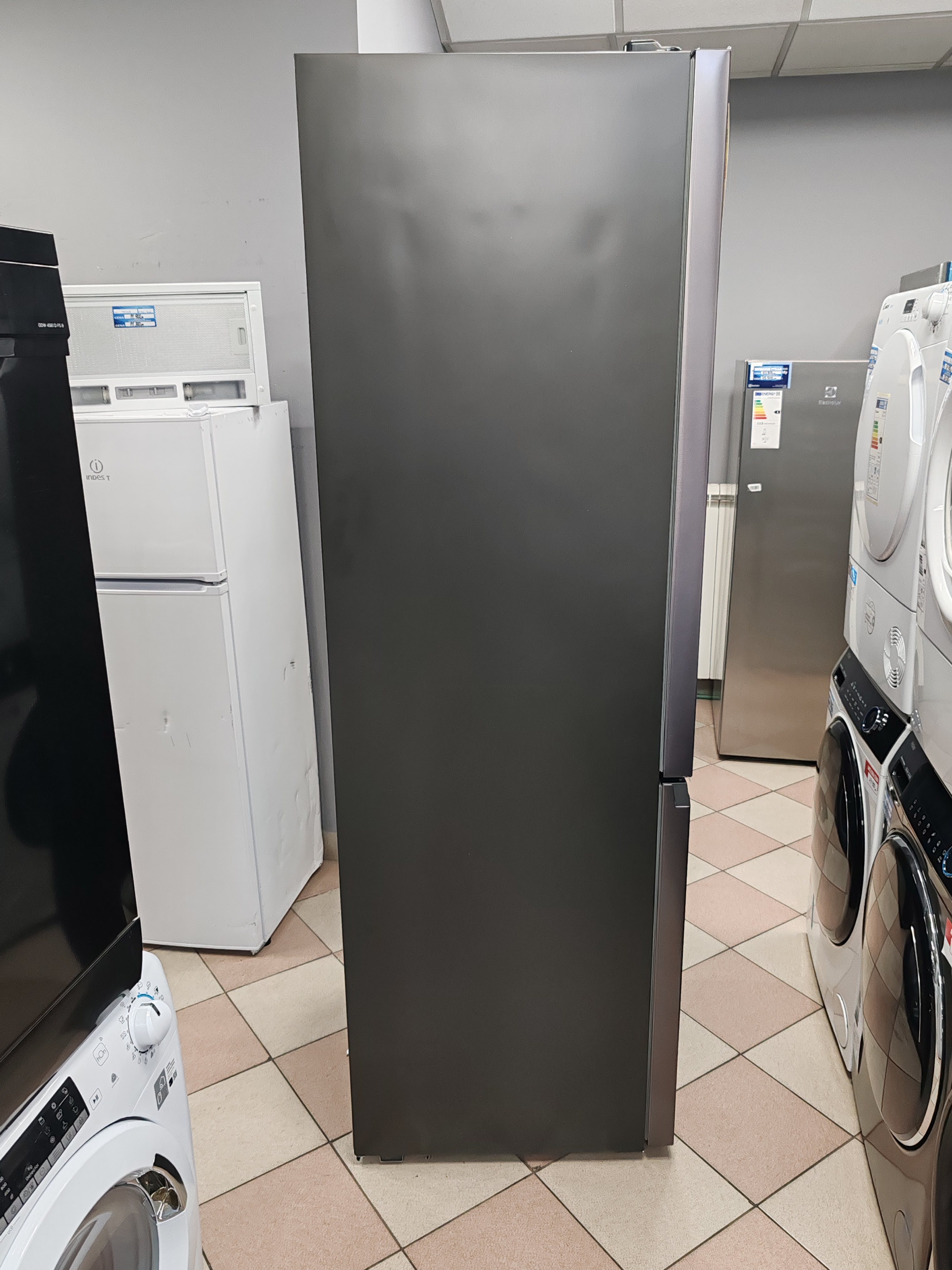 Frižider Haier HDW3620DNPD , 200 cm, No Frost