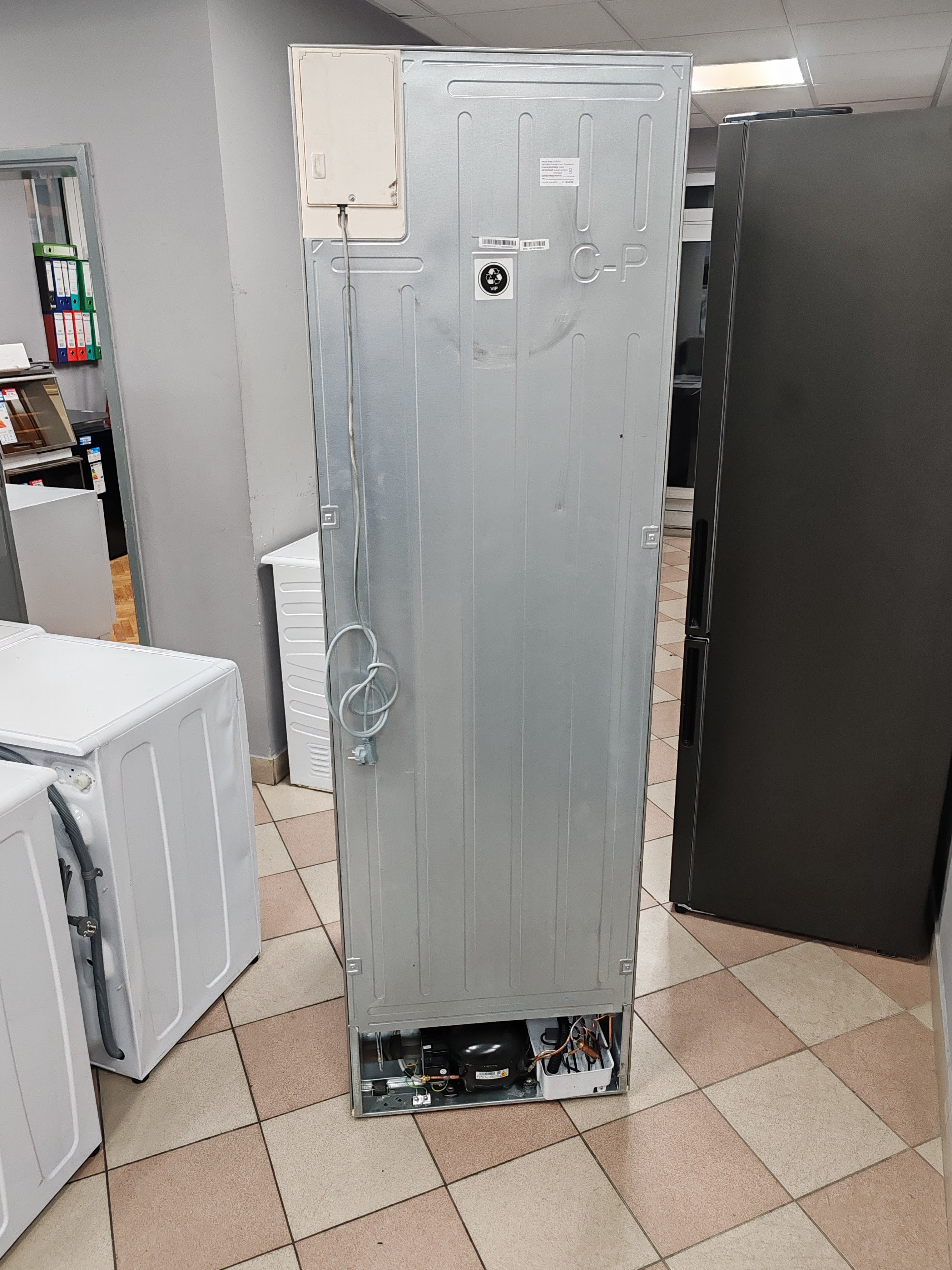 Frižider Haier HDW3620DNPK , 200 cm, No Frost