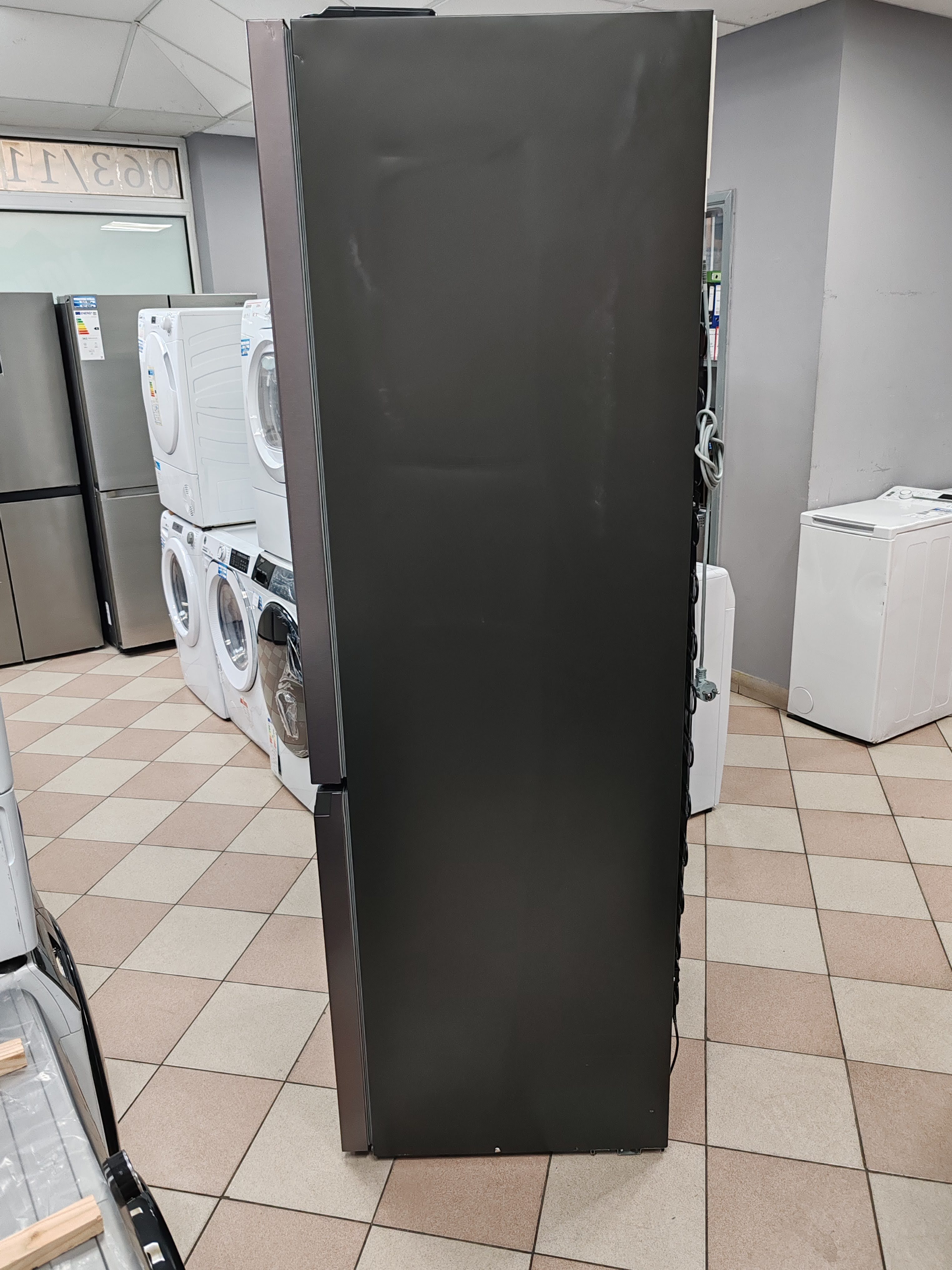 Frižider Haier HDW5620CNPD , 200 cm, No Frost