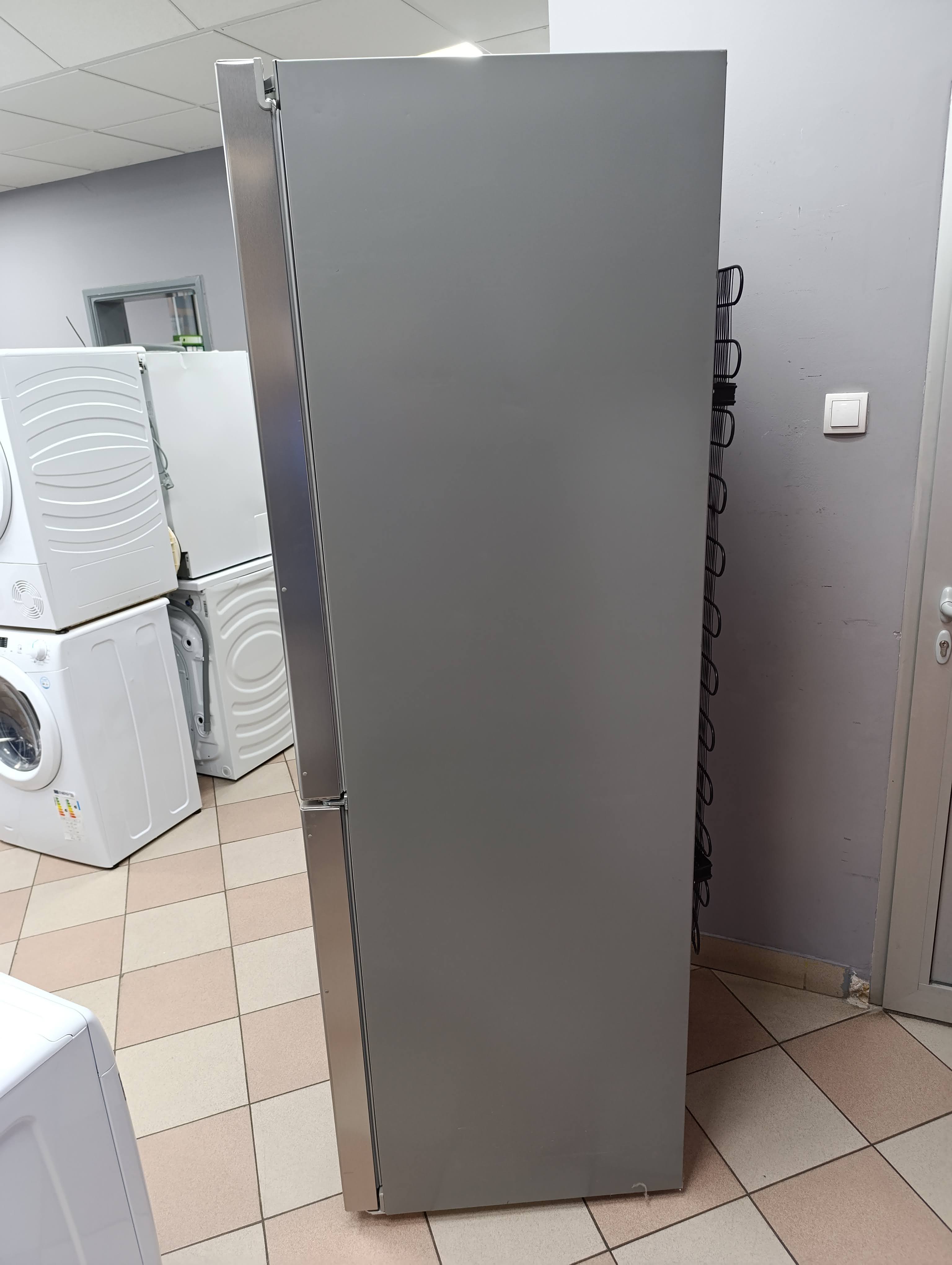 Frižider Hotpoint Ariston HA70BE 72 X , 195cm