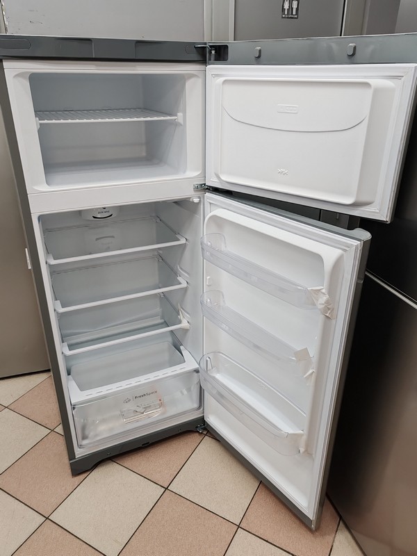 Frižider Indesit TIAA 10 V SI.1, 150cm