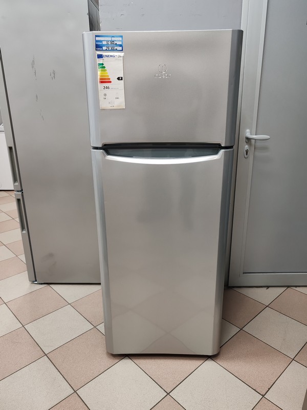 Frižider Indesit TIAA 10 V SI.1, 150cm