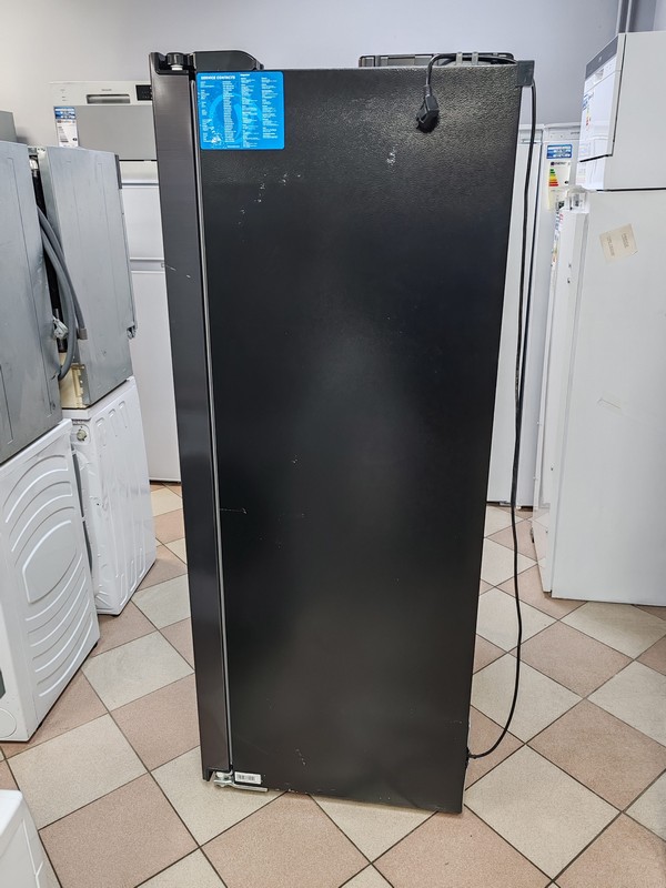 Frižider Midea KS-DDX 6.32 WT Side By Side , 177 cm.