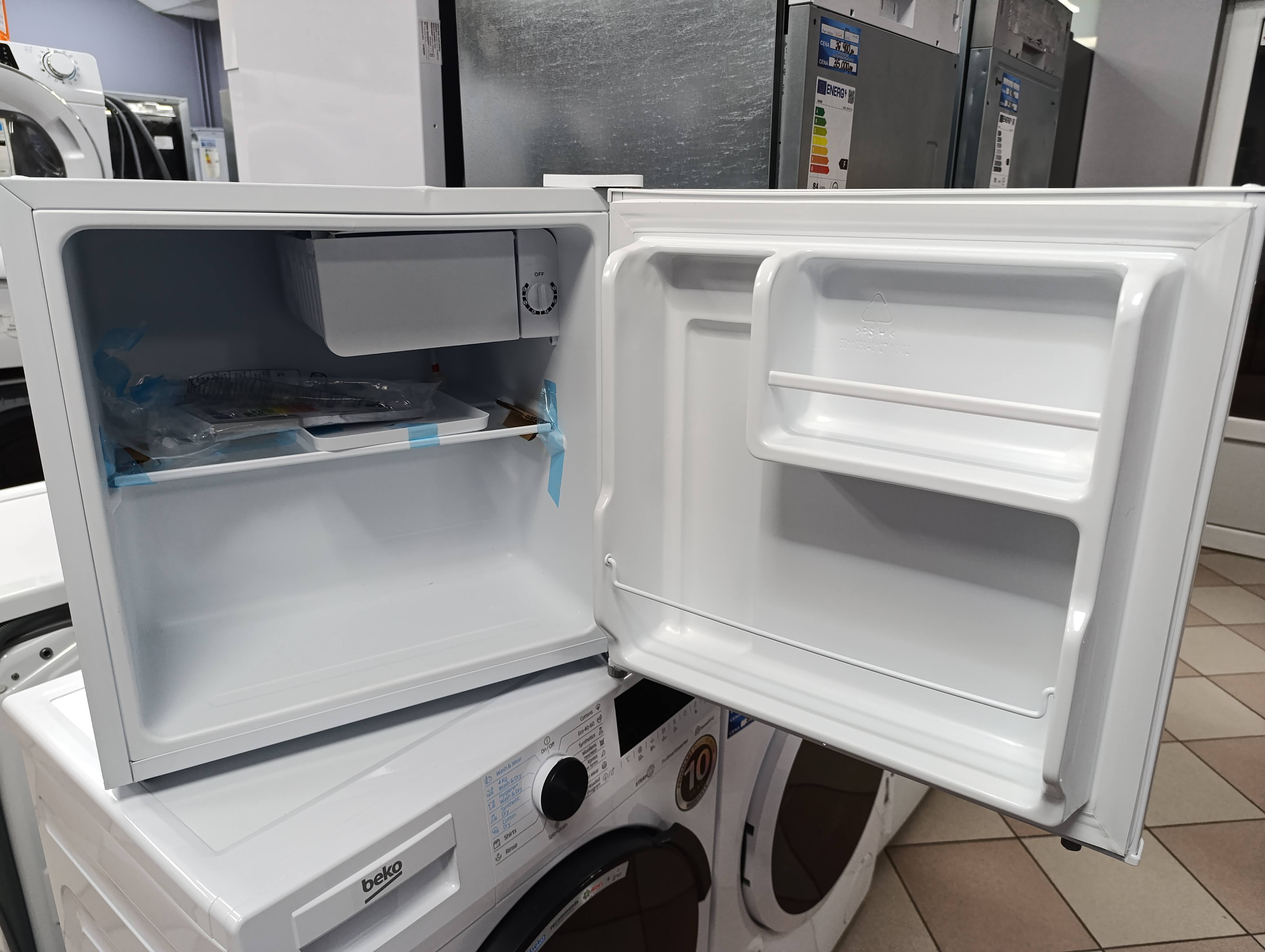 Frižider Mini Bar Vivax MF-45E