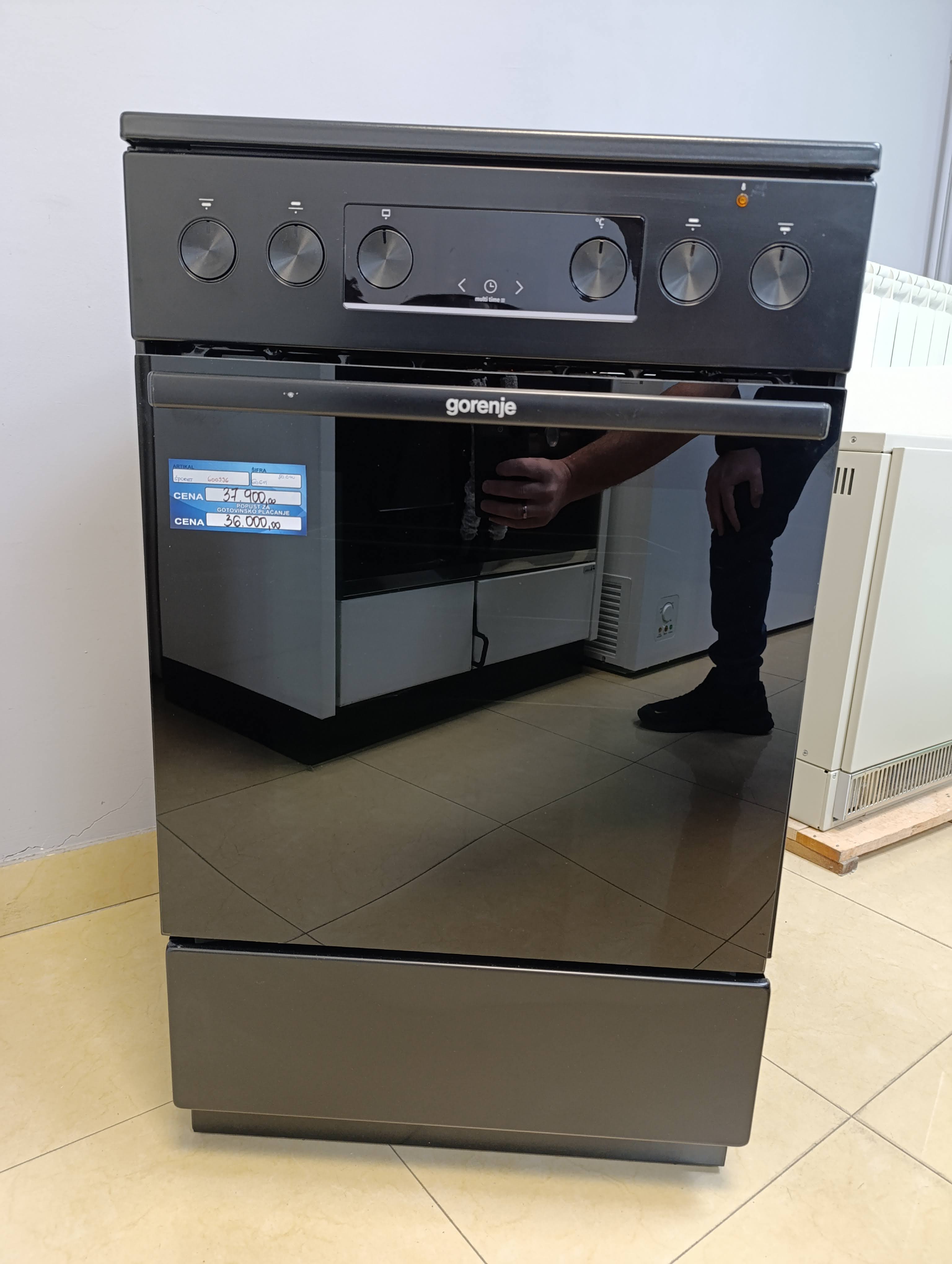 Šporet Gorenje GECS5C70BPA , 50 cm.