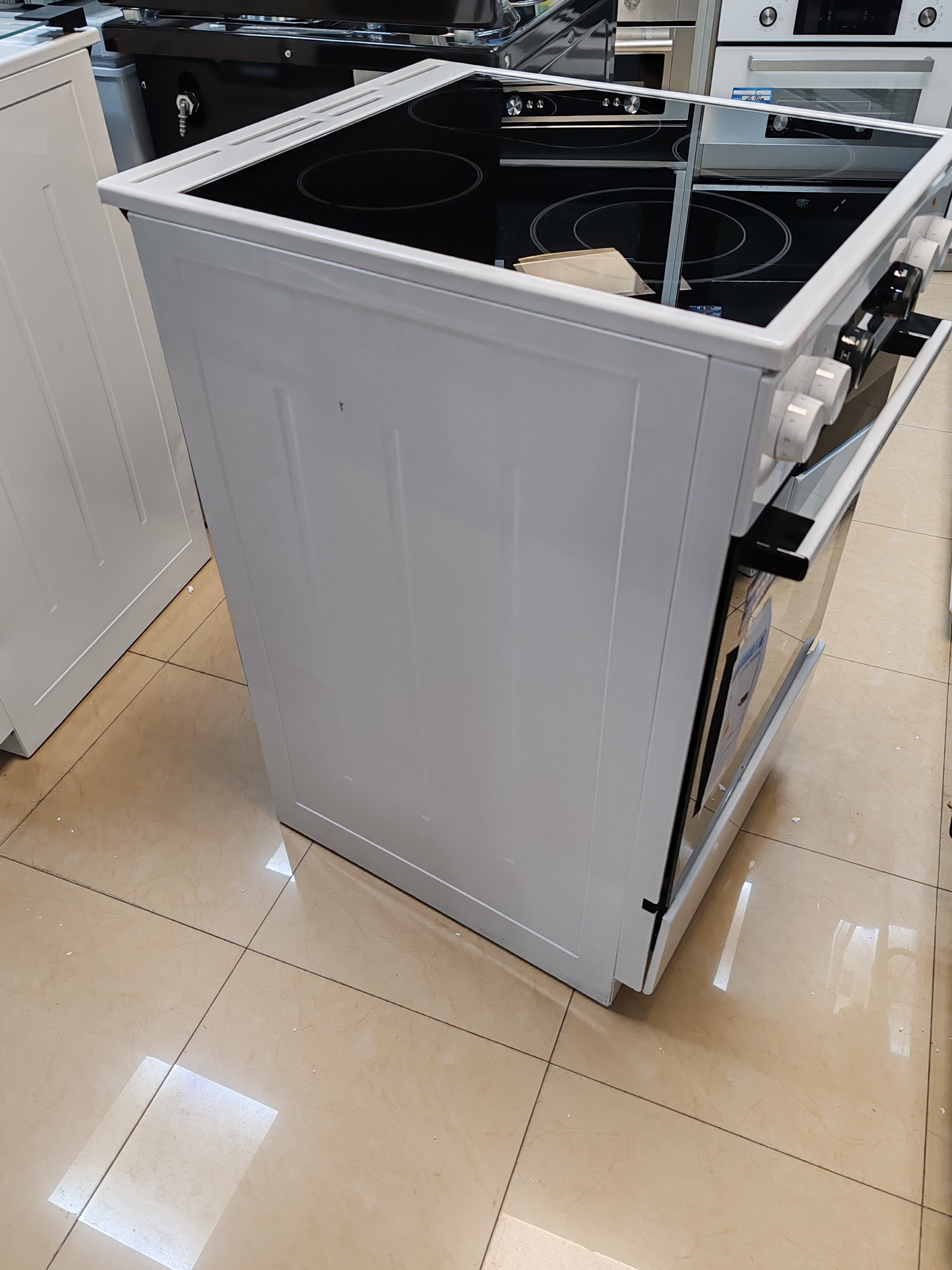 Šporet Gorenje GECS5C70WA , 50 cm.