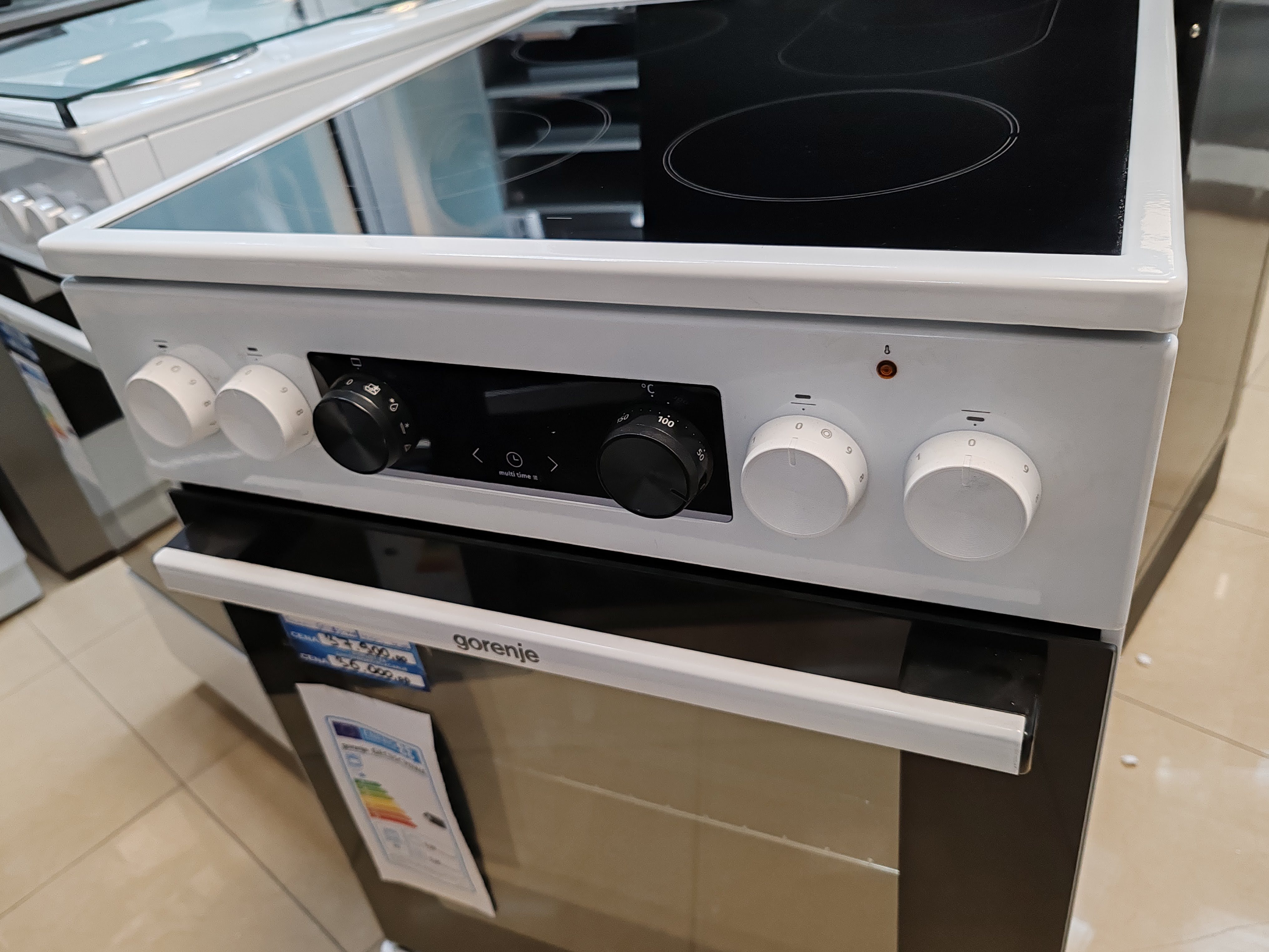 Šporet Gorenje GECS5C70WA , 50 cm.