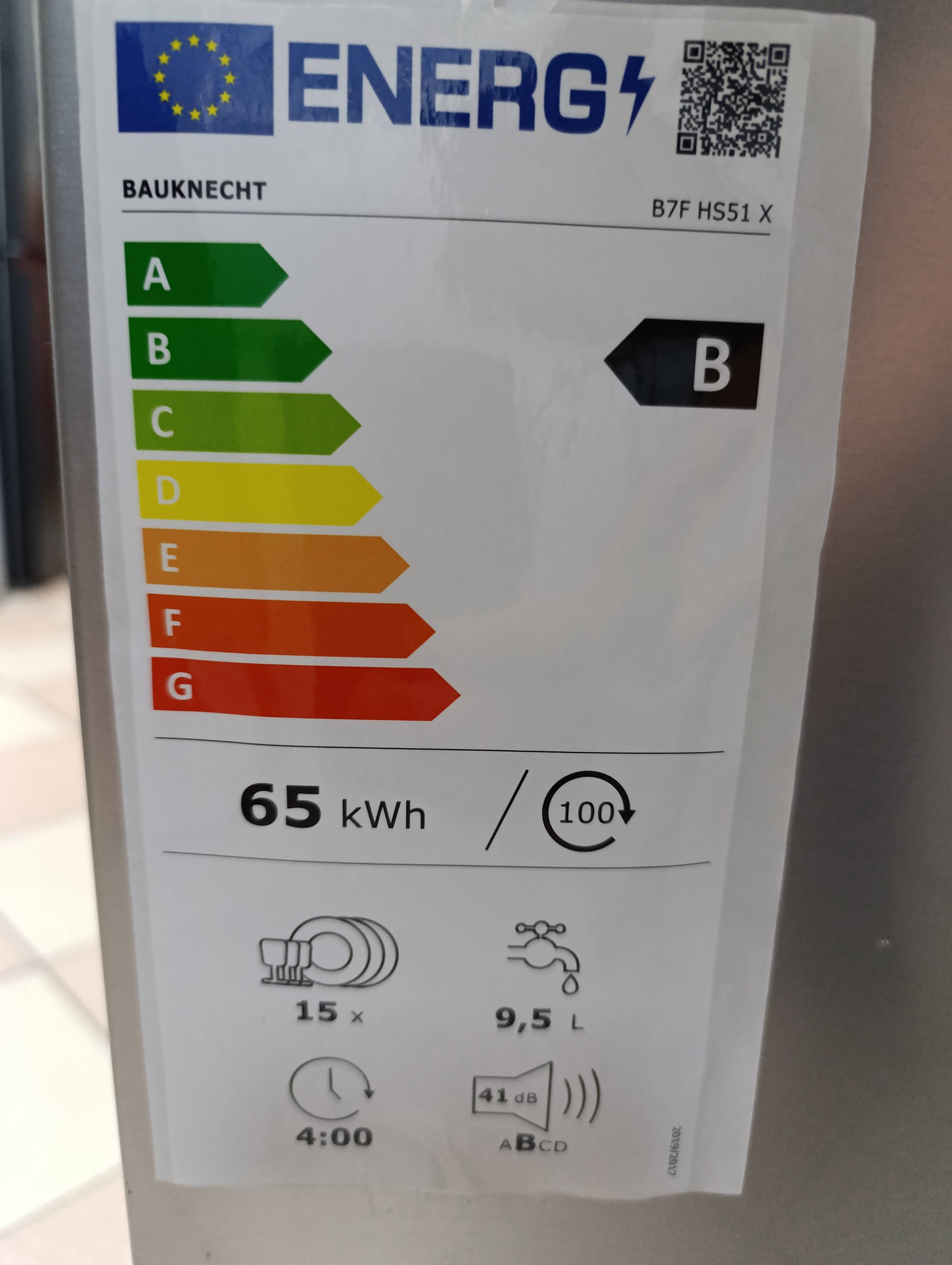 Sudo mašina Bauknecht  B7F HS51 X , 15 kompleta