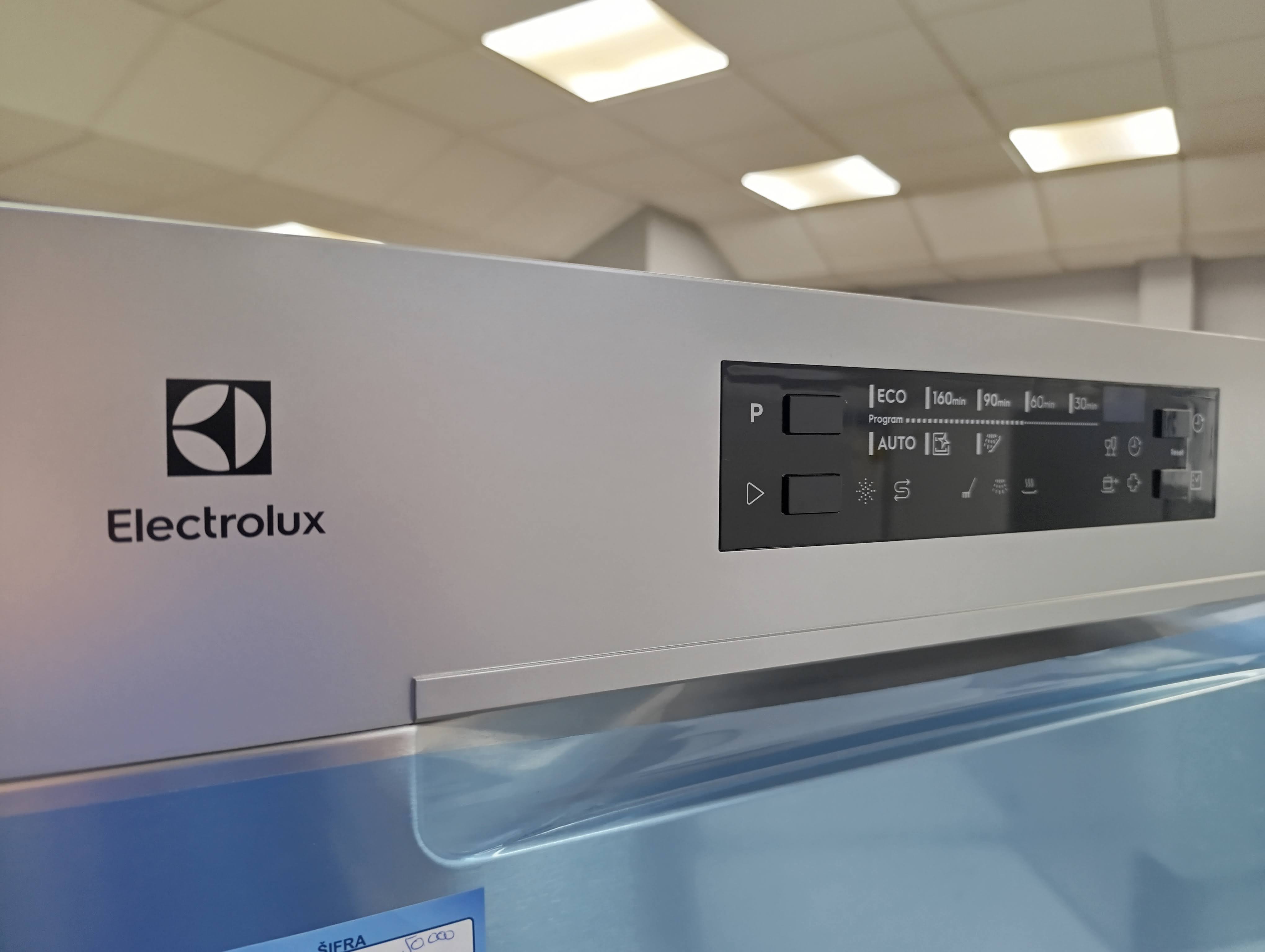 Sudo mašina Electrolux ESM48310SX , 14 kompleta