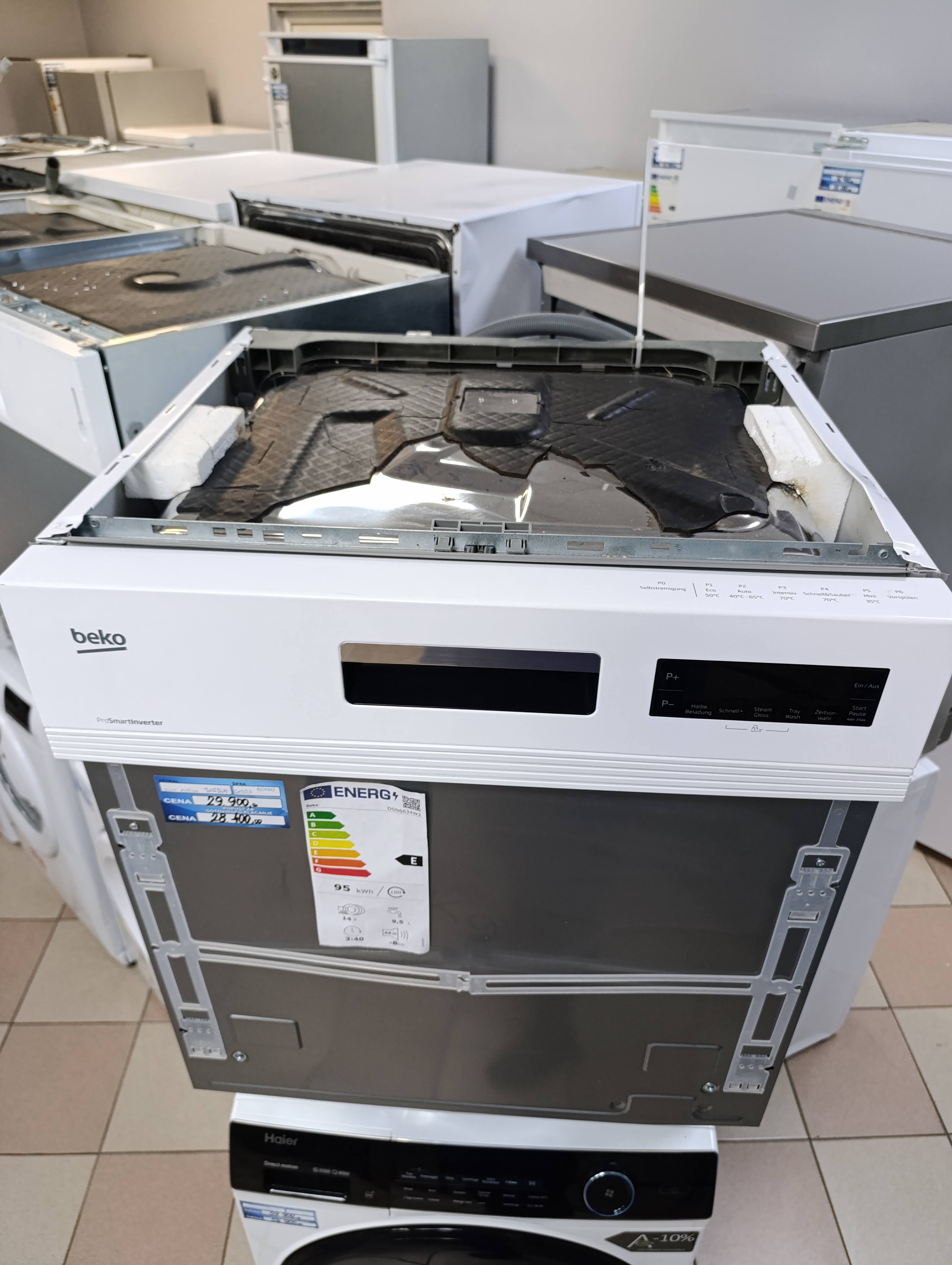 Ugradna Sudo mašina Beko DSN6634W2, 14 kompleta