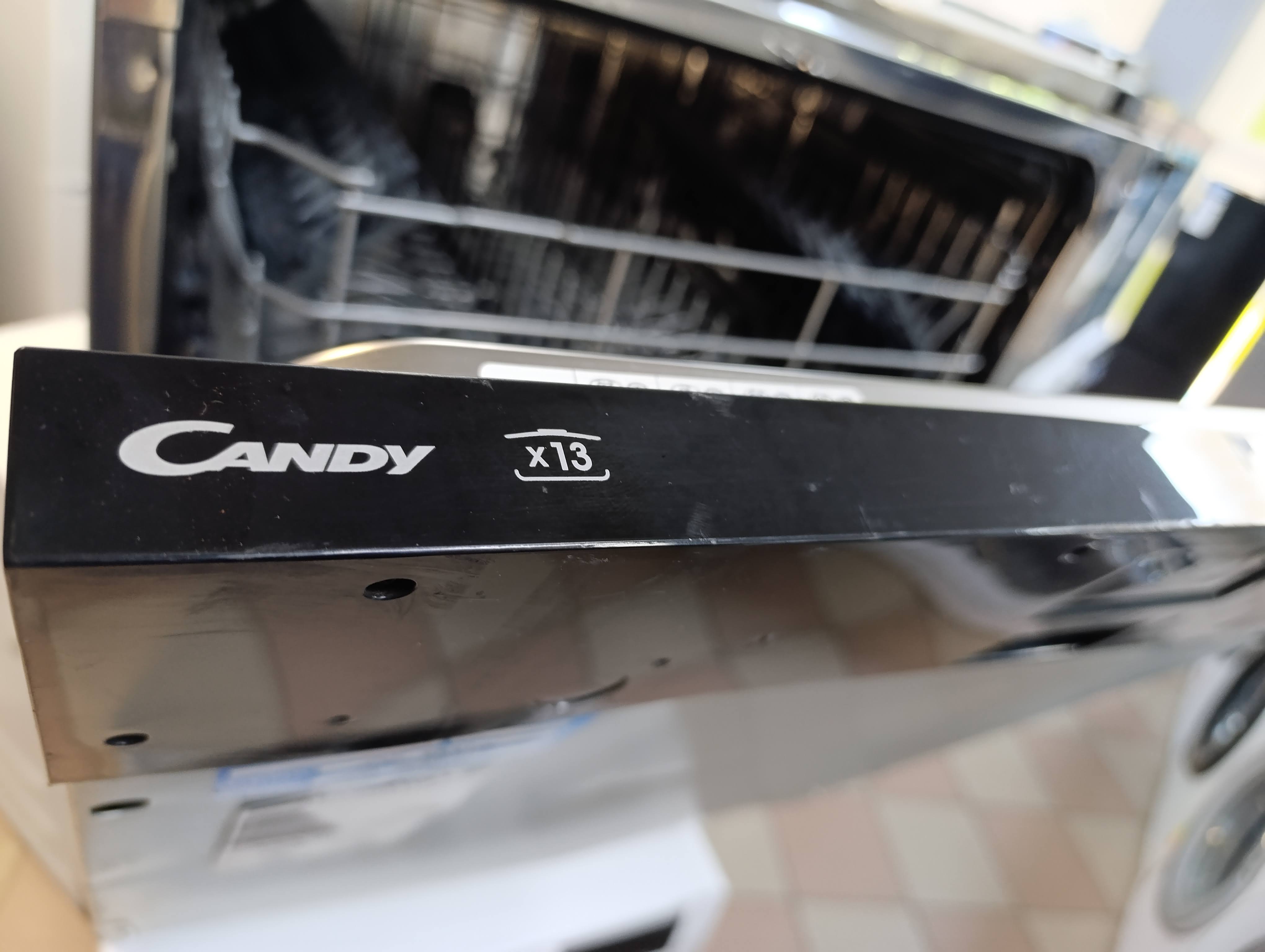 Ugradna Sudo mašina Candy CDI 1L38-02/T (4)