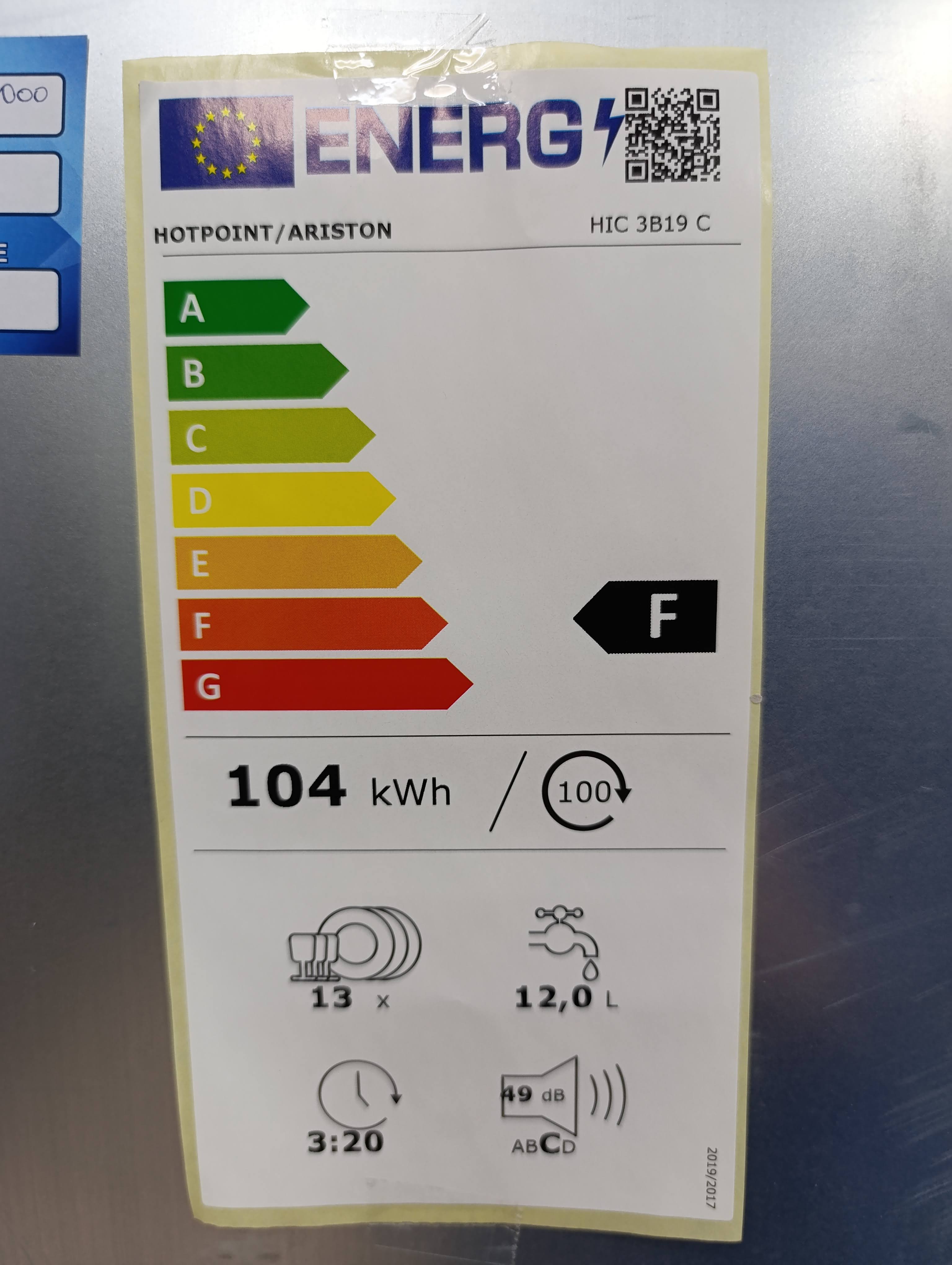 Ugradna Sudo mašina Hotpoint Ariston HIC 3B19 C