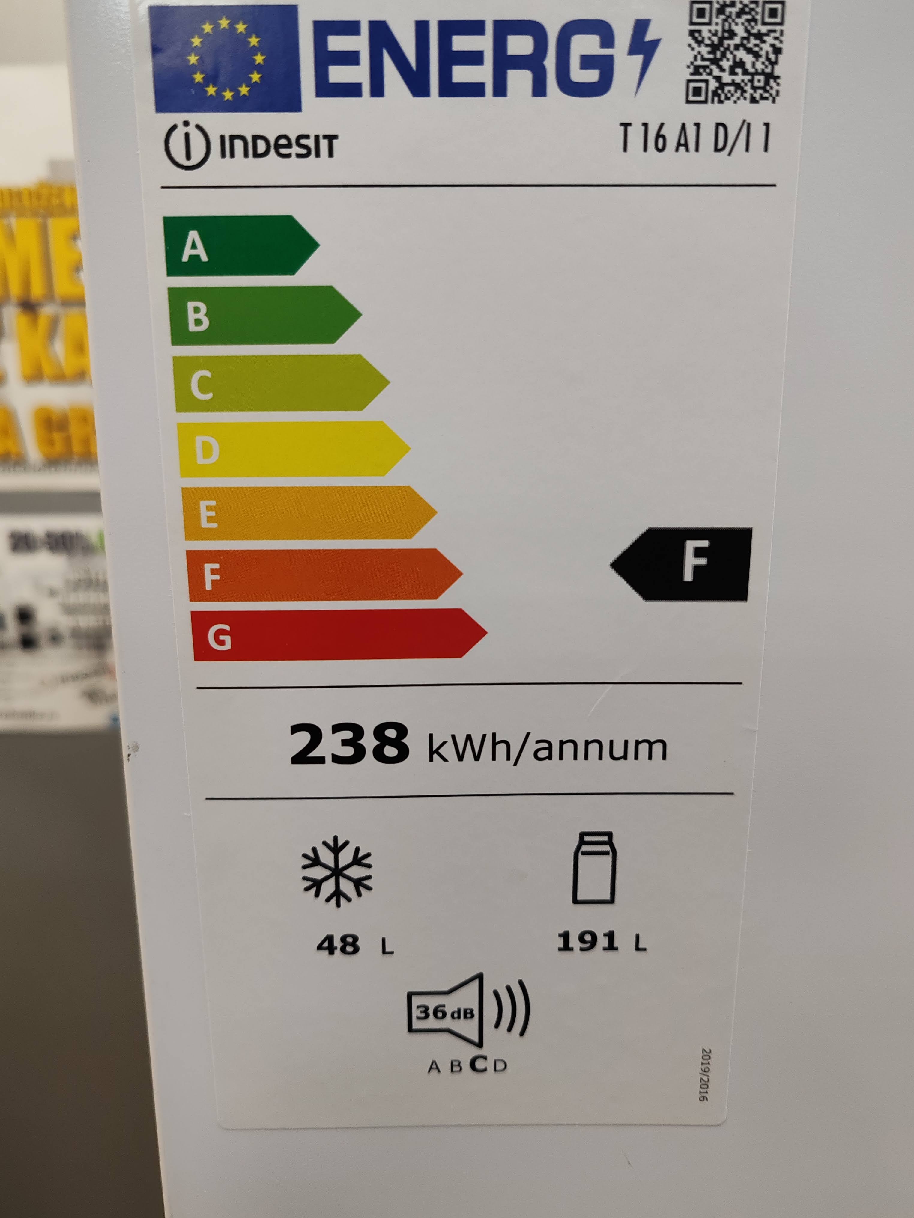 Ugradni Frižider Indesit T 16 A1 D/I , 158cm