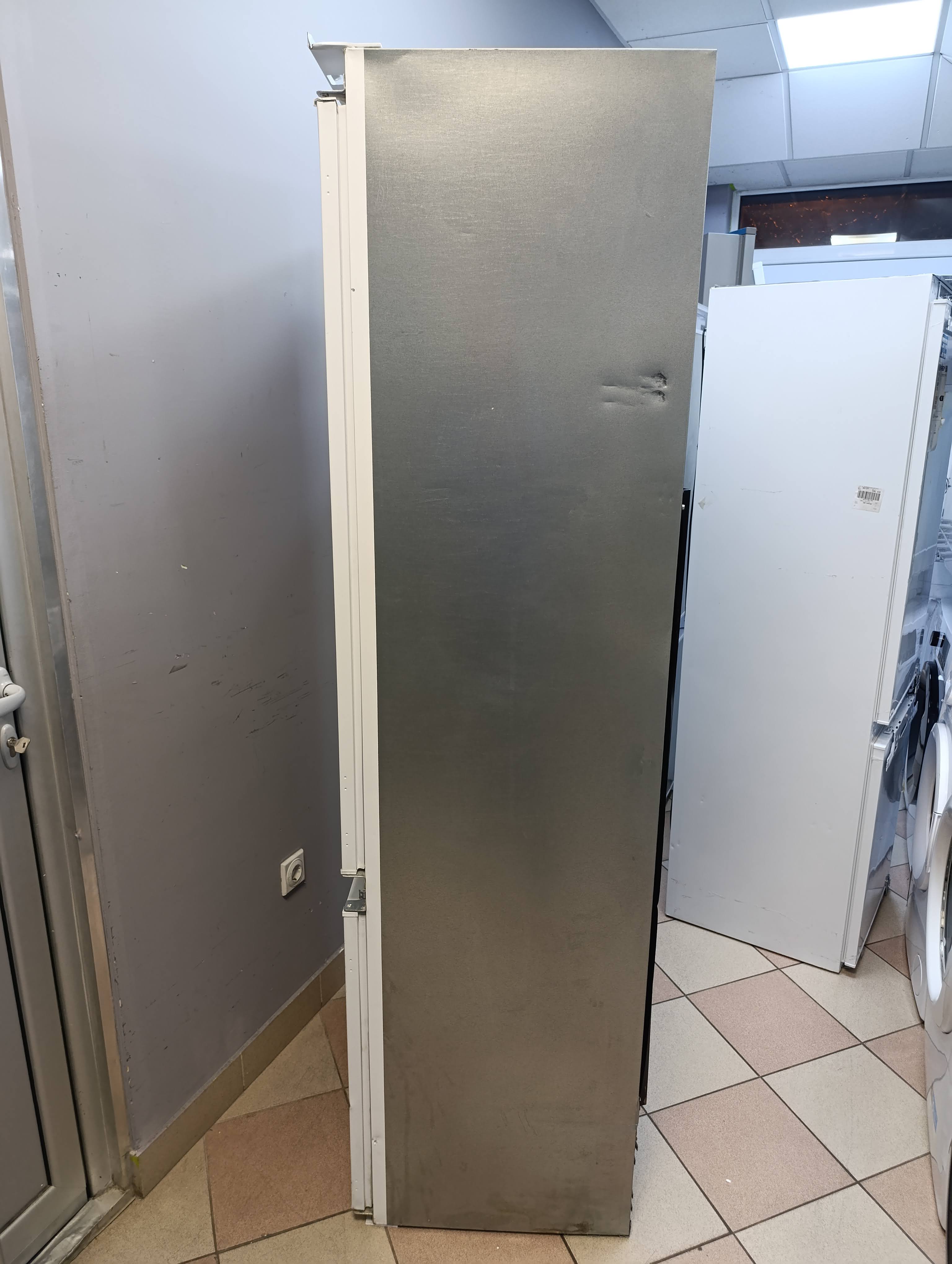 Ugradni Frizider Whirlpool SP40 801 EU ,  194 cm