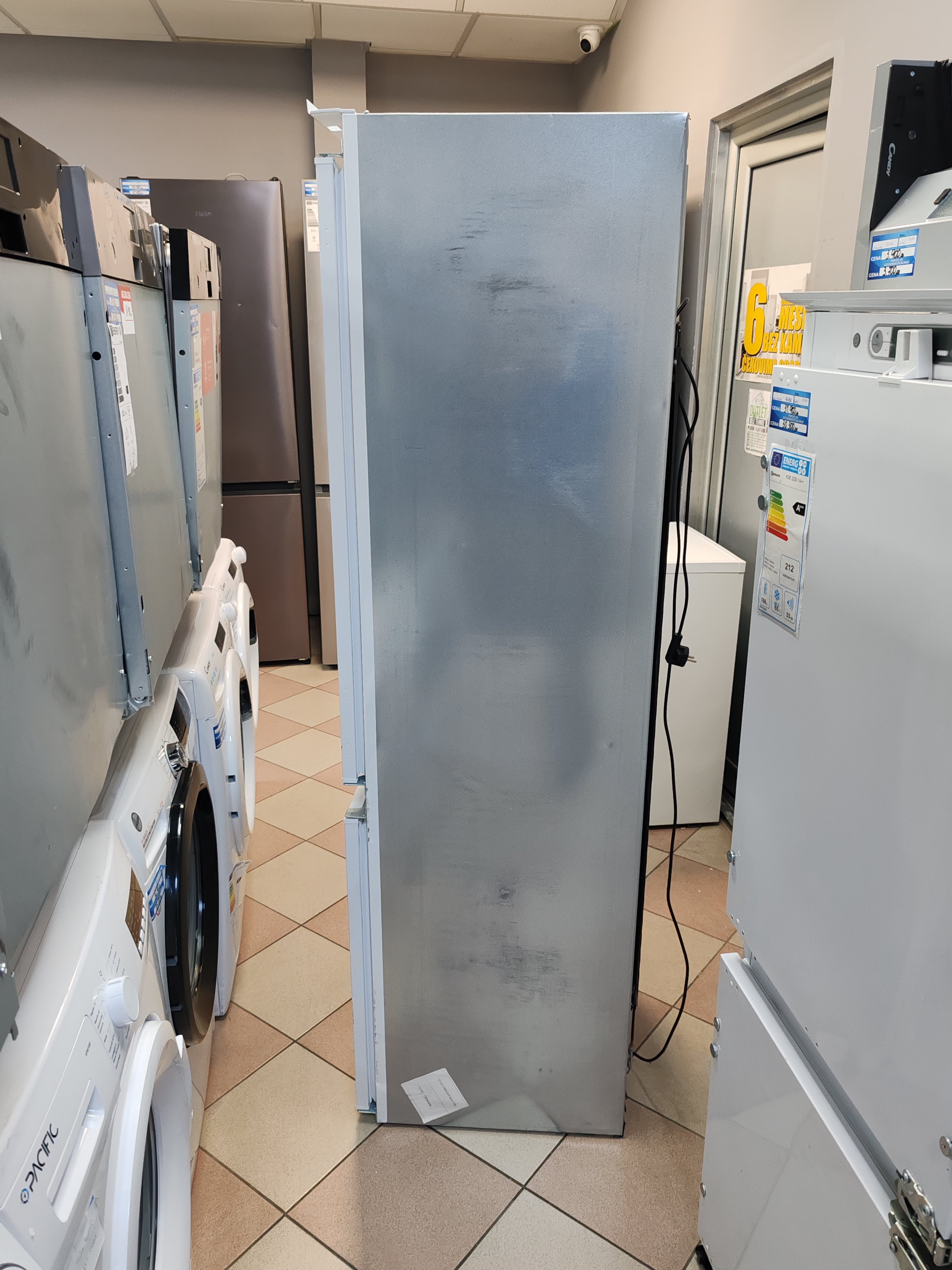 Ugradni frižider Whirlpool WHC18 T141, 177 cm, No Frost