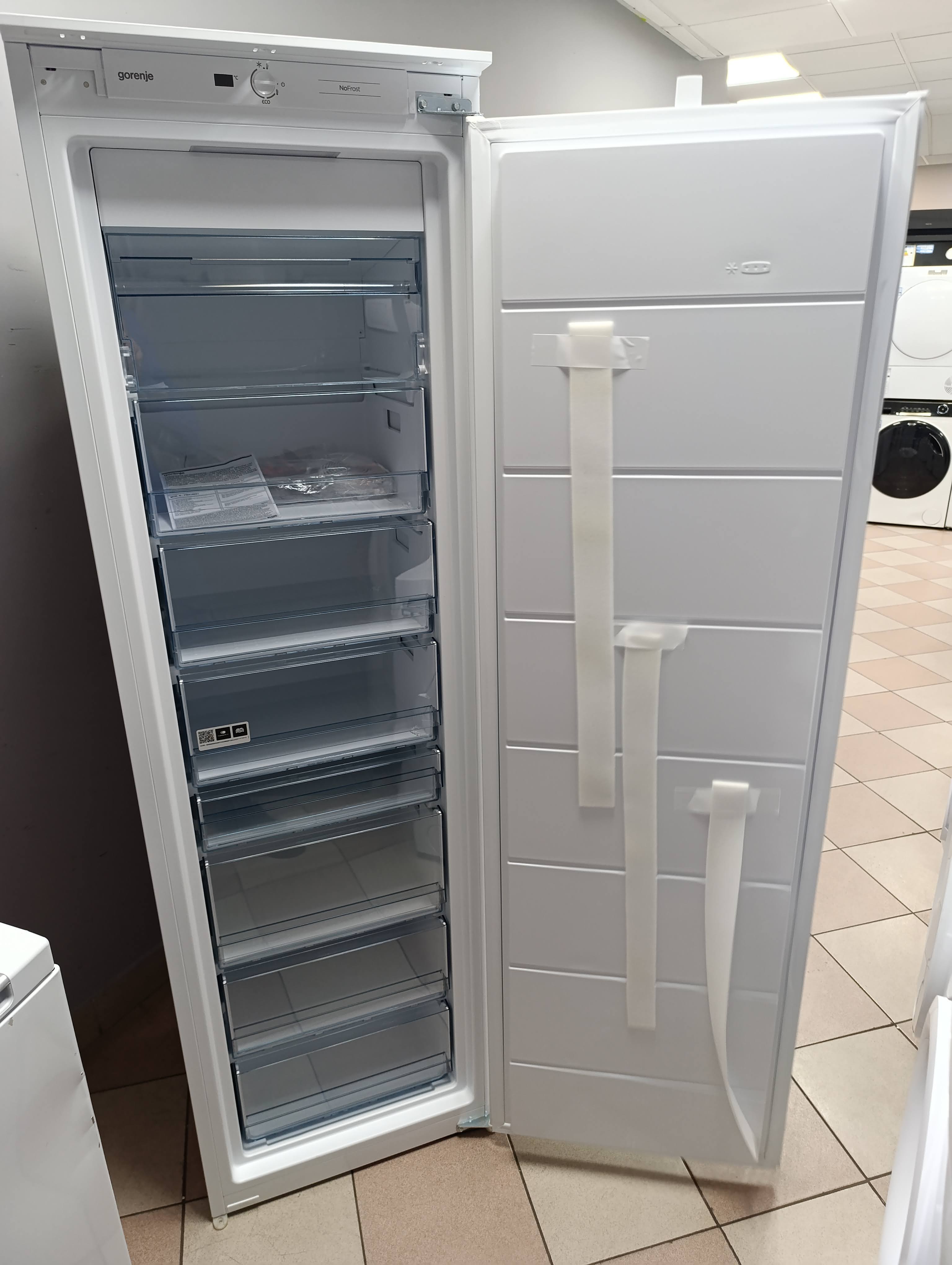 Ugradni Zamrzivač Gorenje FNI418EE1 , 177 cm.