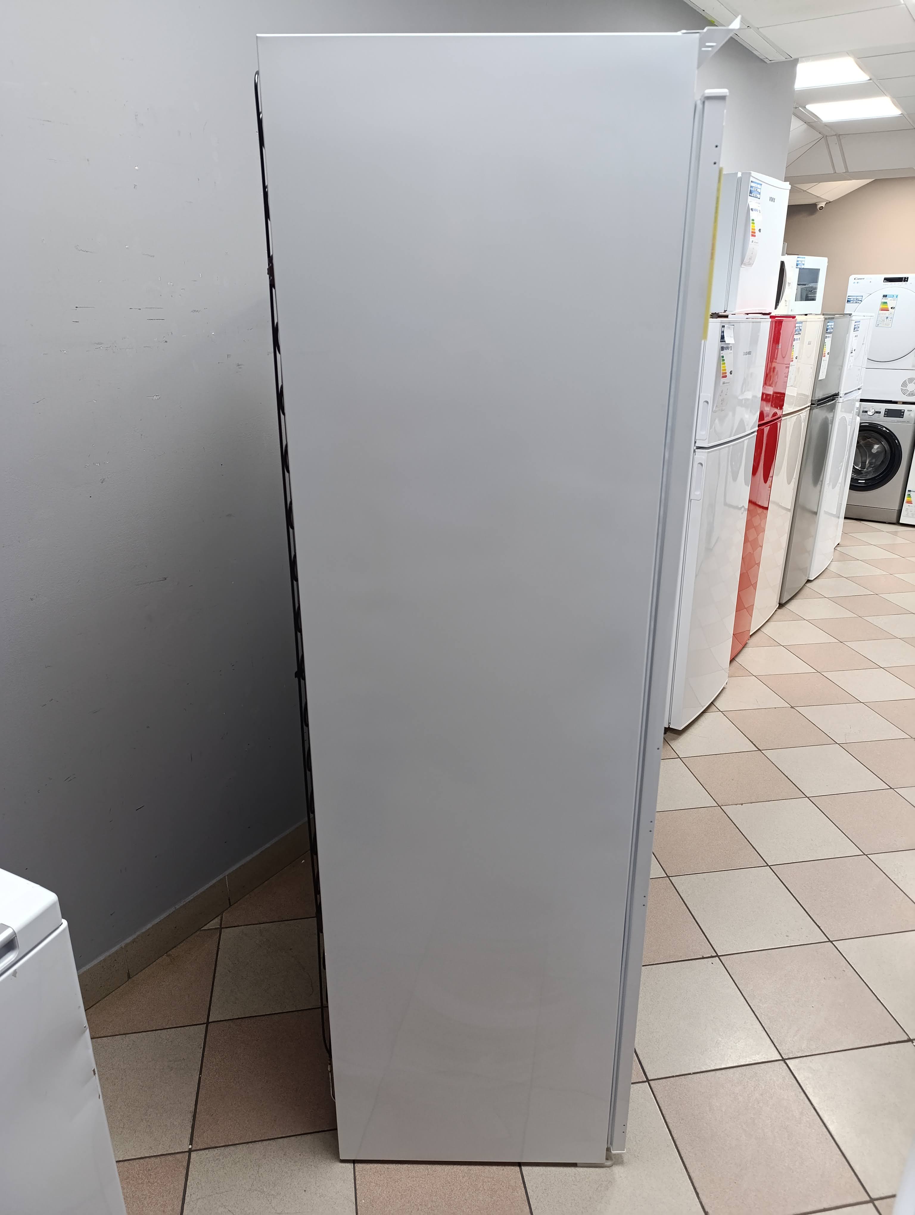 Ugradni Zamrzivač Gorenje FNI418EE1 , 177 cm.