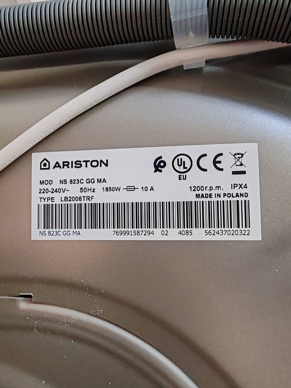 Veš mašina Ariston NS 823C CG MA , 8 kg.