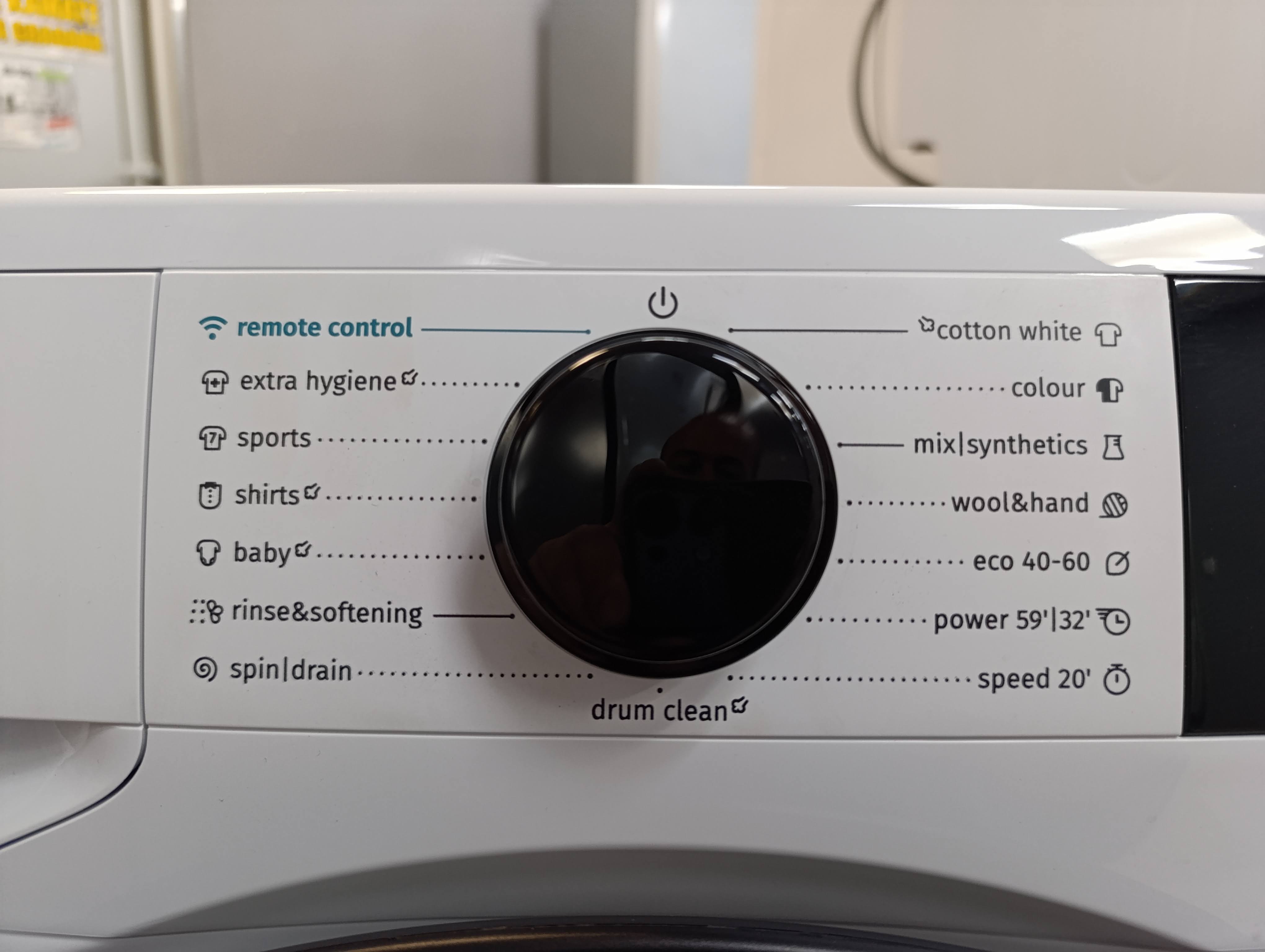 Veš mašina  NOVA Gorenje WNA94ARWIFI , 9 kg.